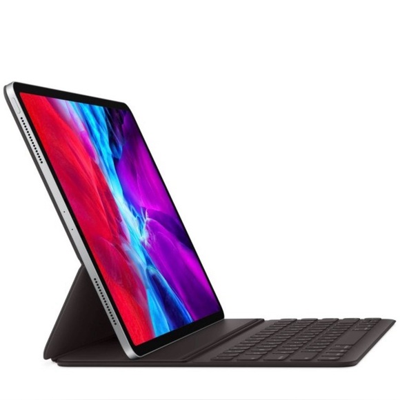 Apple iPad Pro 12.9” (2020) –  4th GEN+128GB + Magic Keyboard + Case WiFi - Picture 6 of 11